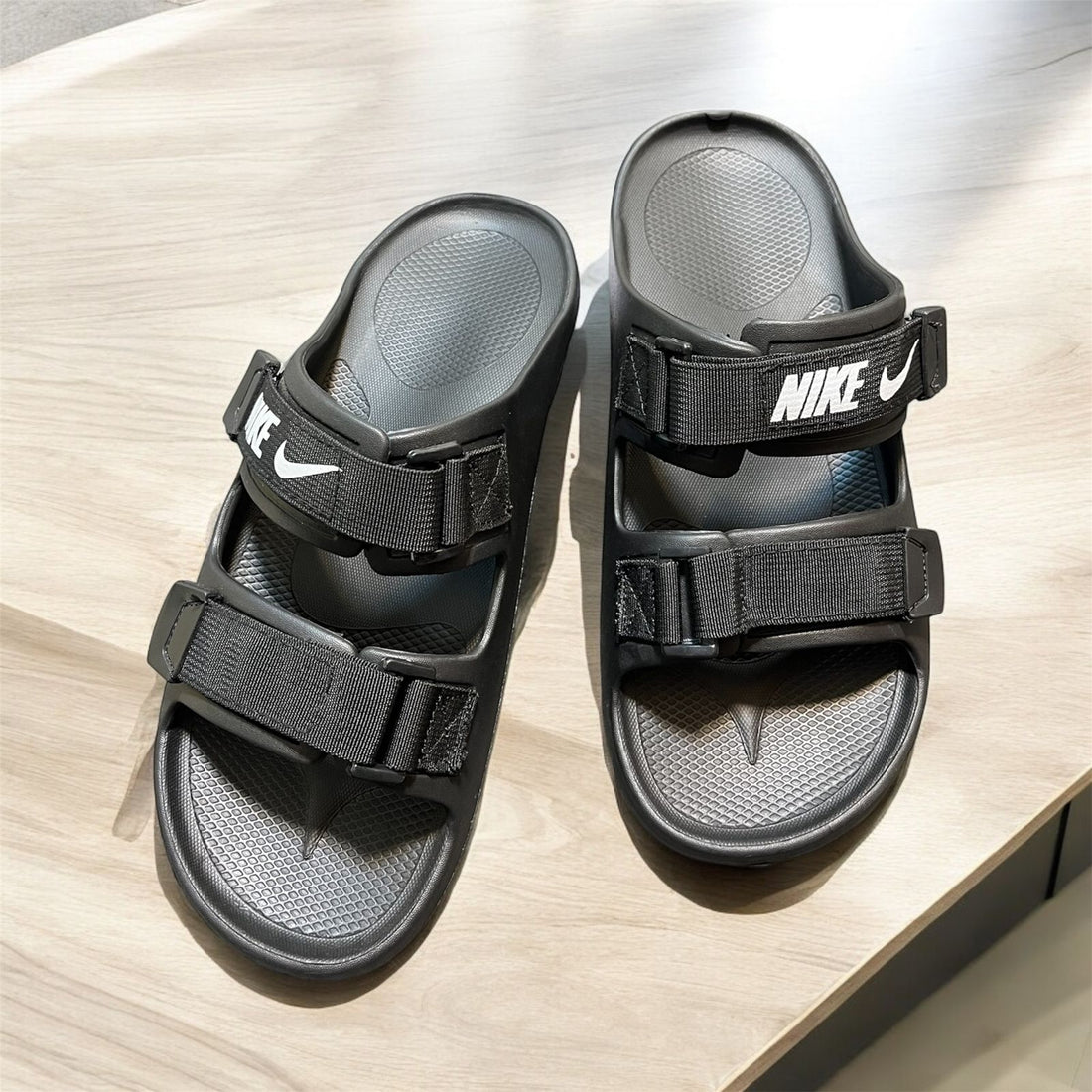 NIKY SLIPPER BLACK (00516)